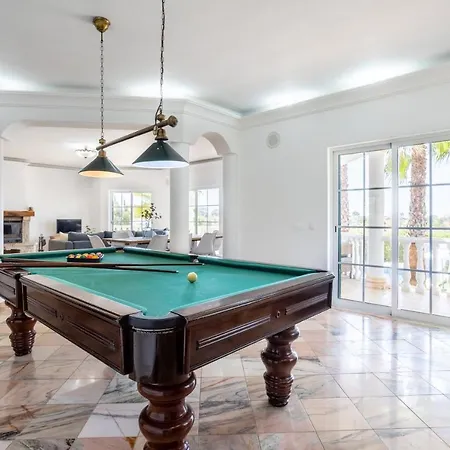 Luxury Algarve 4 Bedrooms Salvador Pool Table Private Pool Pêra