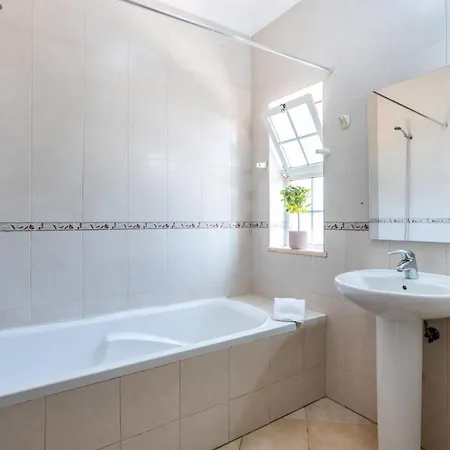 Hotel Luxury Algarve 4 Bedrooms Salvador Pool Table Private Pool